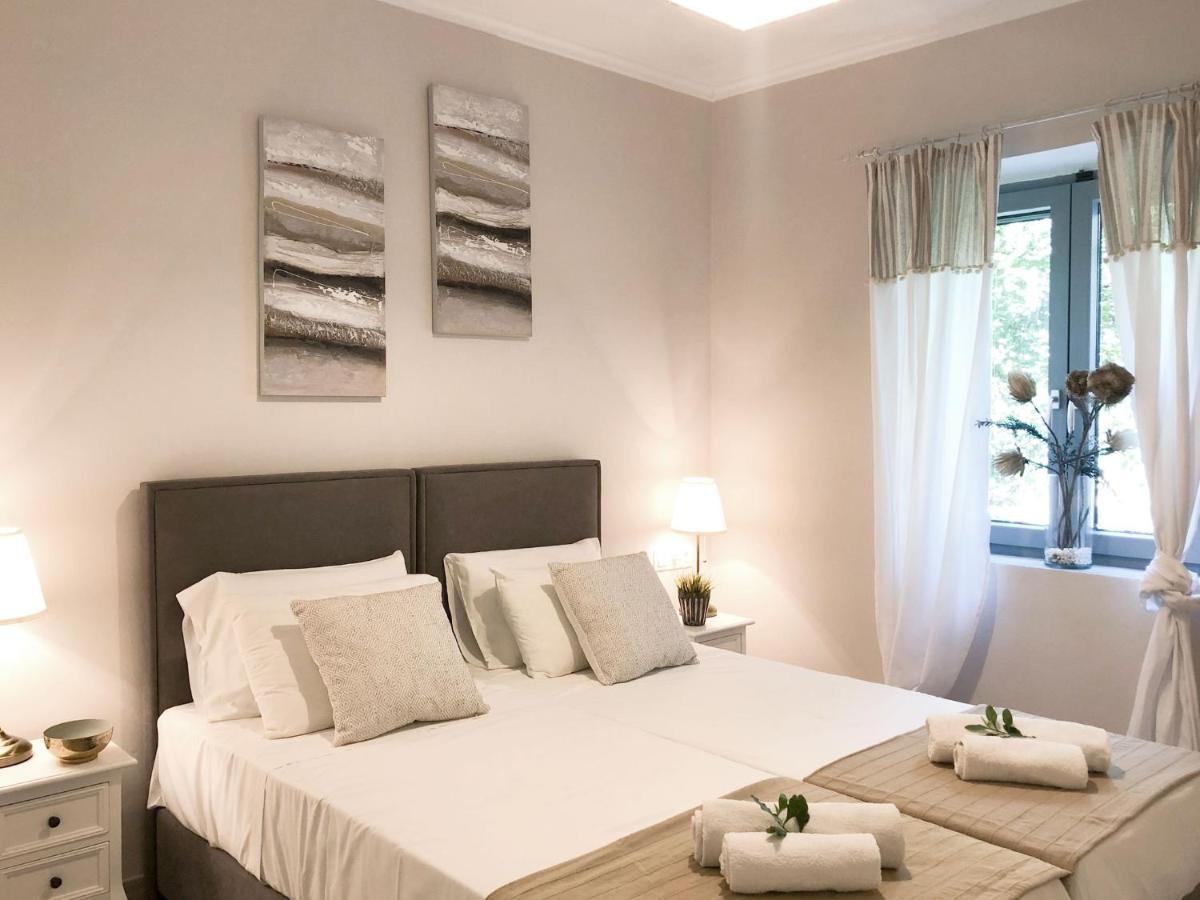 Alekas Harbour House Villa คัสซิโอปี ภายนอก รูปภาพ